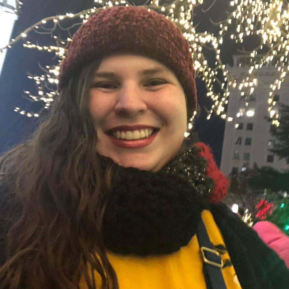 Meet your Posher, Hannah